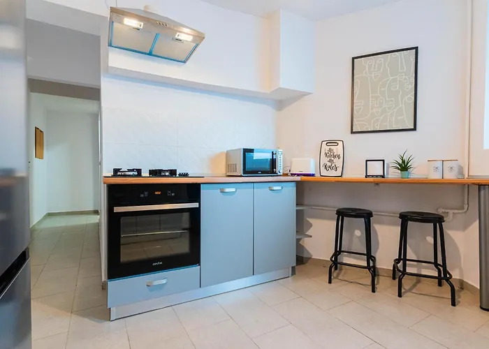 Ultracentral Dreamland 3 Bdrm Lägenhet Bukarest