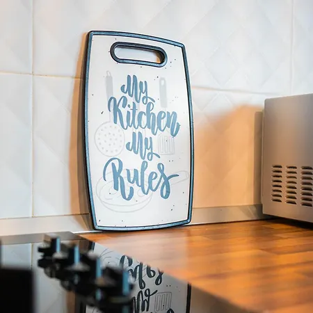 Ultracentral Dreamland 3 Bdrm *