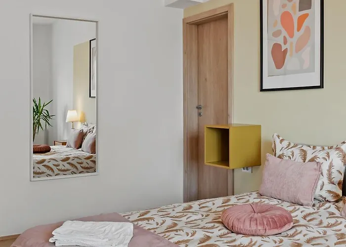 Ultracentral Dreamland 3 Bdrm Bukurešť
