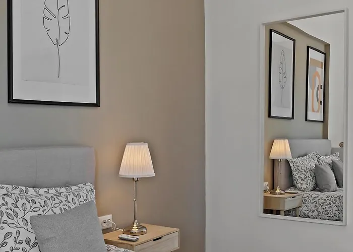 Ultracentral Dreamland 3 Bdrm *