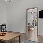 Ultracentral Dreamland 3 Bdrm